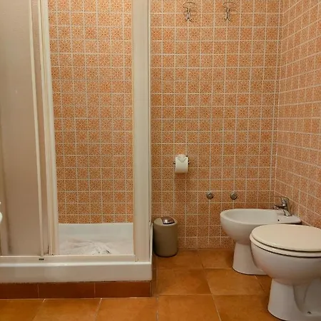 Гостевой дом Vittorio Ll House *