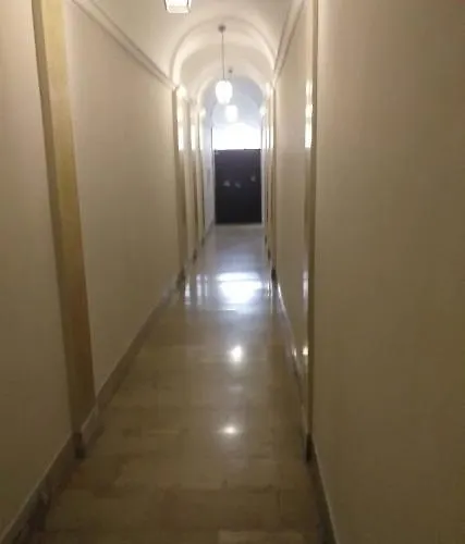 Vittorio Ll House Roma