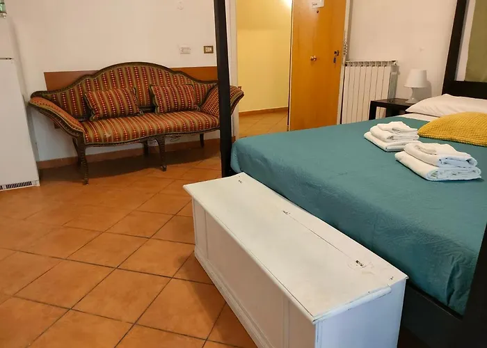 Vittorio Ll House Pensión Roma